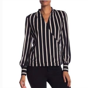 Adrianna Papell size large long sleeve faux wrap blouse